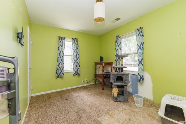 1801 E 24th Street, Muncie, IN 47302