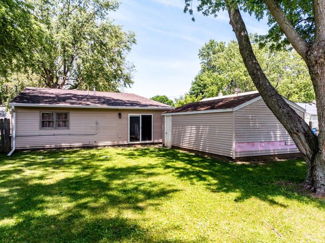 1801 E 24th Street, Muncie, IN 47302