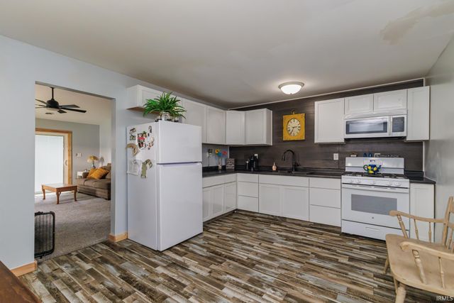 1801 E 24th Street, Muncie, IN 47302