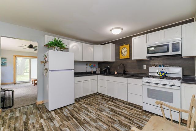 1801 E 24th Street, Muncie, IN 47302