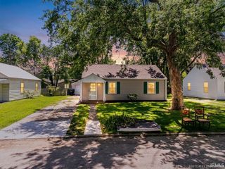 1801 E 24th Street, Muncie, IN 47302