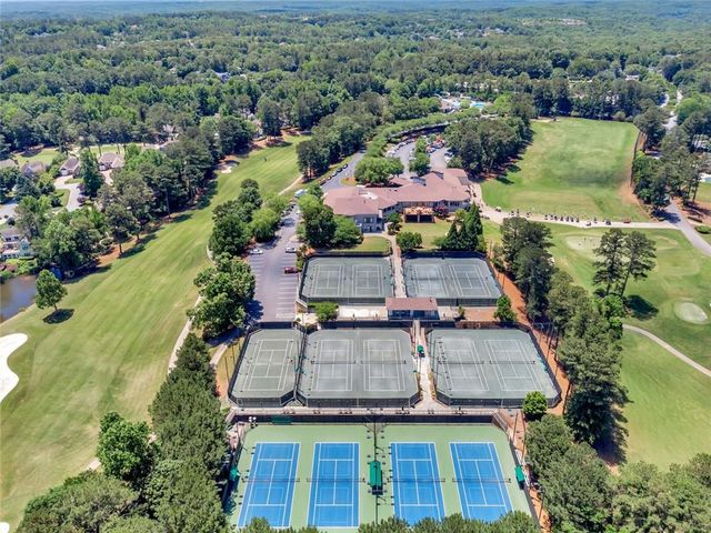 10155 Cresent Hill Lane, Roswell, GA 30076