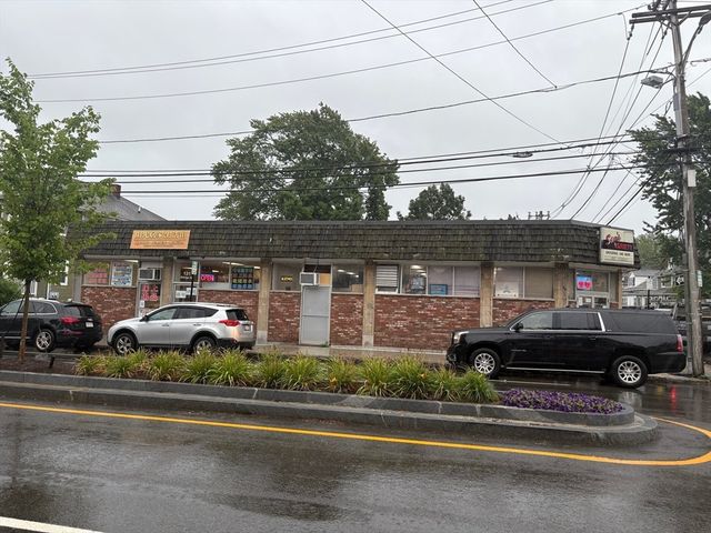 125-133 Billings Rd, Quincy, MA 02171