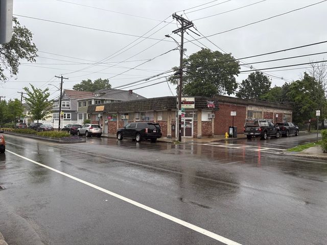125-133 Billings Rd, Quincy, MA 02171