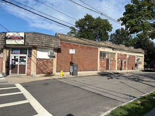 125-133 Billings Rd, Quincy, MA 02171