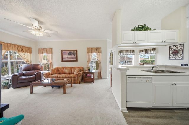 2422 WHITE MAGNOLIA WAY 2422, Sanford, FL 32771