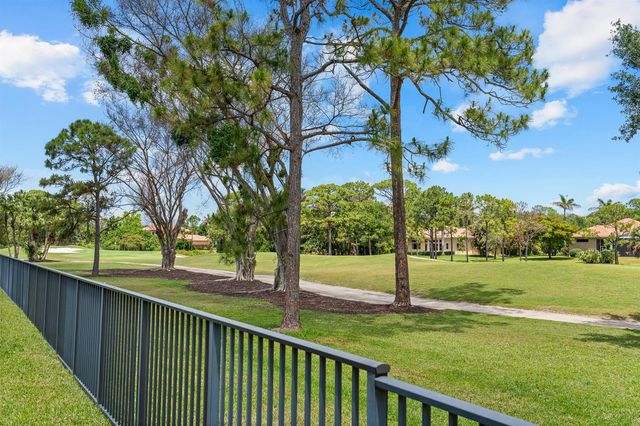 10475 SW Lands End Place, Palm City, FL 34990
