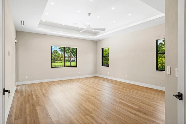 10475 SW Lands End Place, Palm City, FL 34990