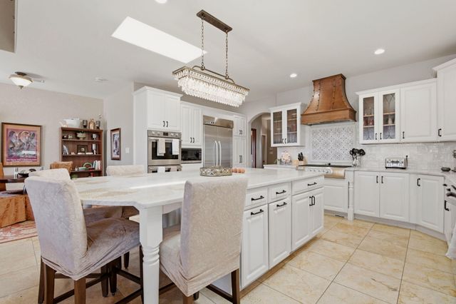 6900 Vatapa Road NE, Rio Rancho, NM 87144