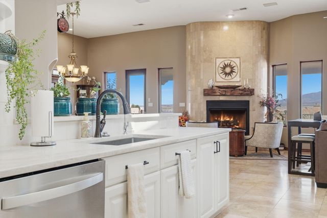6900 Vatapa Road NE, Rio Rancho, NM 87144