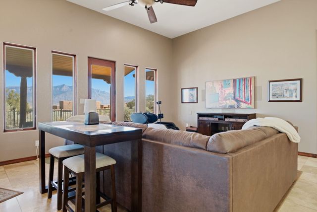 6900 Vatapa Road NE, Rio Rancho, NM 87144