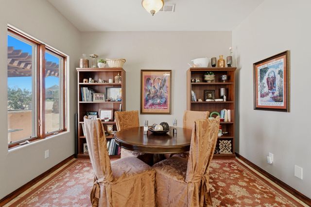 6900 Vatapa Road NE, Rio Rancho, NM 87144