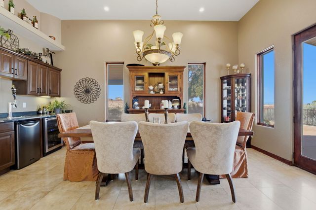 6900 Vatapa Road NE, Rio Rancho, NM 87144