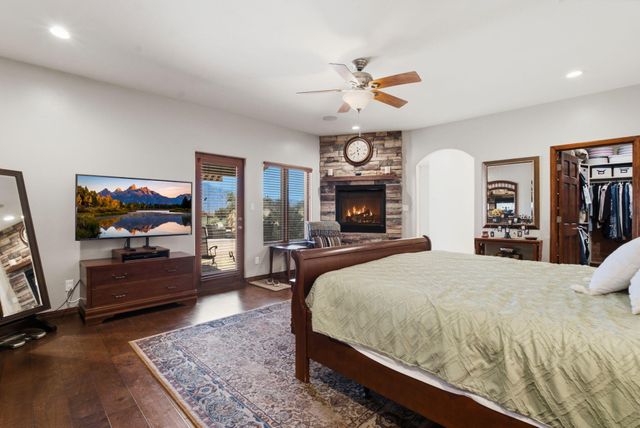6900 Vatapa Road NE, Rio Rancho, NM 87144
