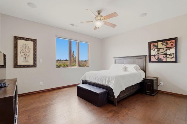 6900 Vatapa Road NE, Rio Rancho, NM 87144