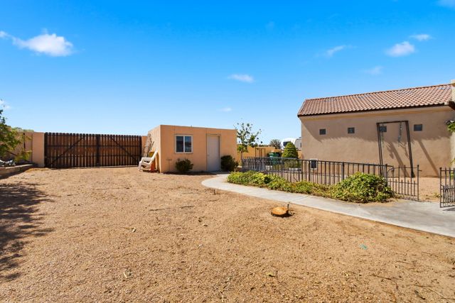 6900 Vatapa Road NE, Rio Rancho, NM 87144