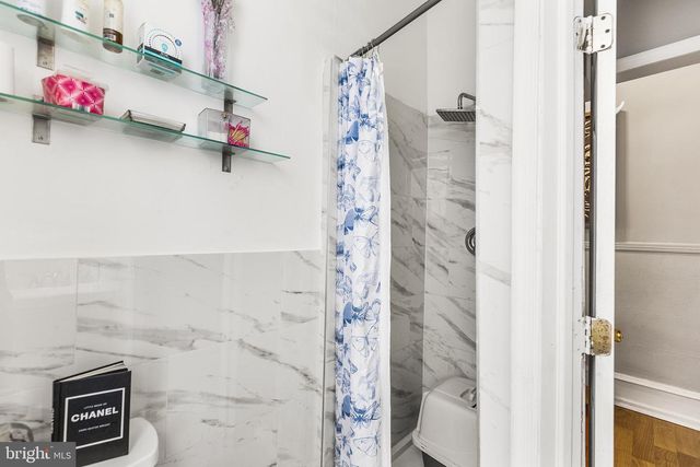 2213 N CAMAC ST, Philadelphia, PA 19133