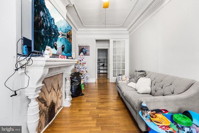 2213 N CAMAC ST, Philadelphia, PA 19133