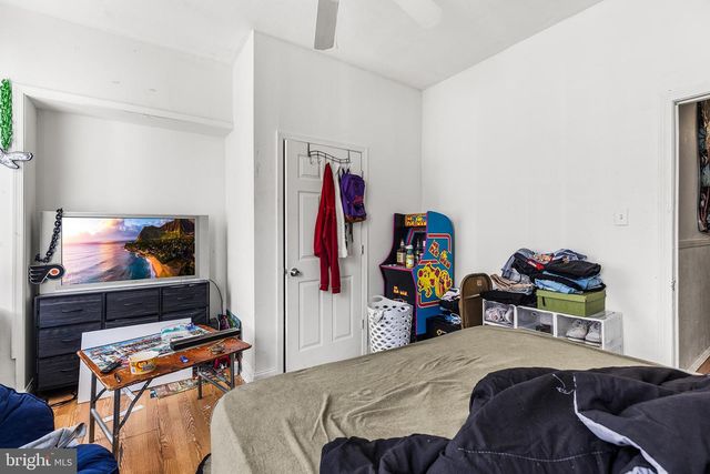 2213 N CAMAC ST, Philadelphia, PA 19133