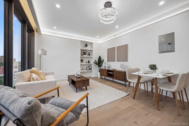 168 E 111th Street 2D, New York (manhattan), NY 10029