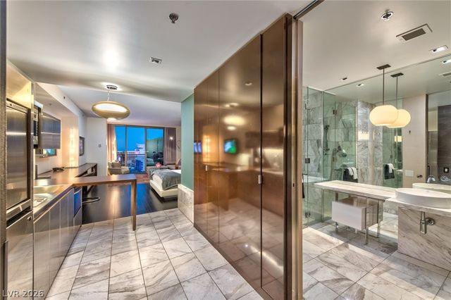 4381 West Flamingo Road 3904, Las Vegas, NV 89103