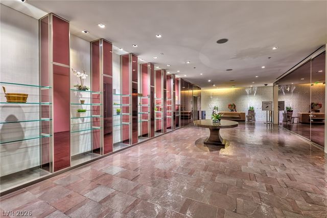 4381 West Flamingo Road 3904, Las Vegas, NV 89103