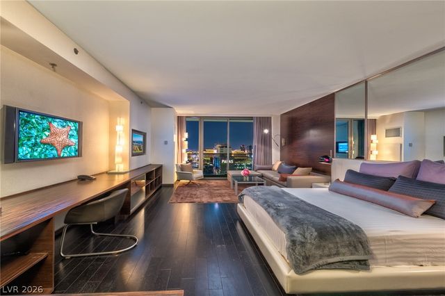 4381 West Flamingo Road 3904, Las Vegas, NV 89103