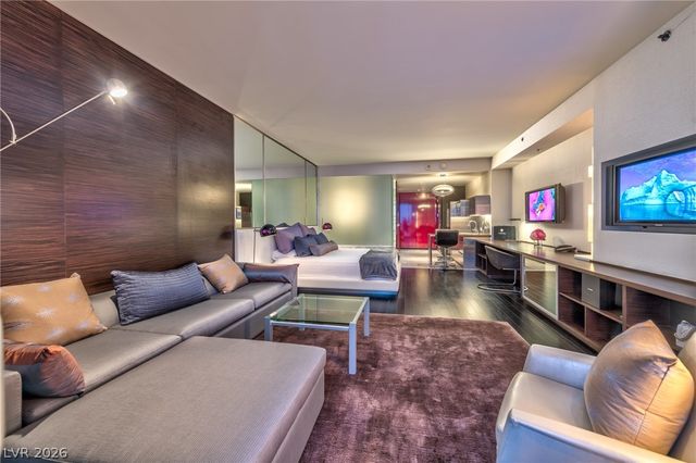 4381 West Flamingo Road 3904, Las Vegas, NV 89103