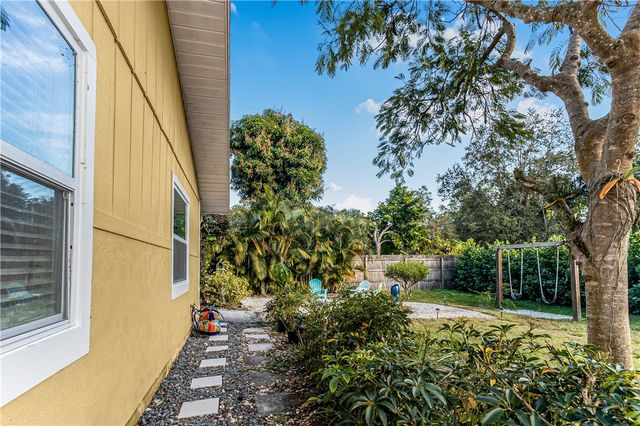 762 Bayharbor Terrace, Sebastian, FL 32958