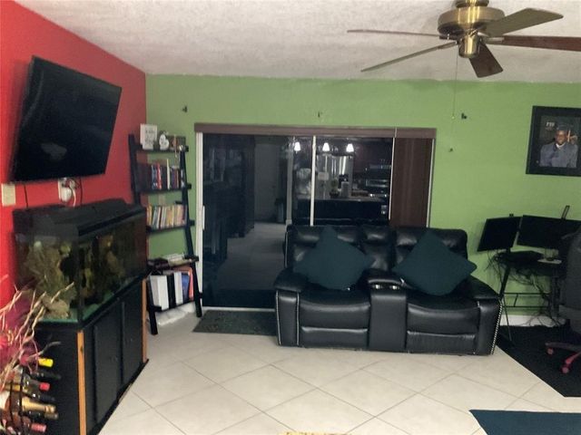4770 NW 85th Avenue, Lauderhill, FL 33351