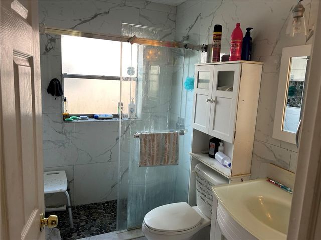 4770 NW 85th Avenue, Lauderhill, FL 33351