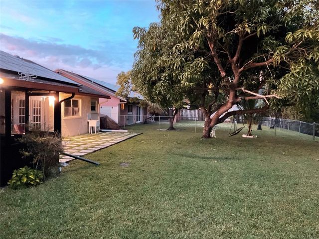 4770 NW 85th Avenue, Lauderhill, FL 33351