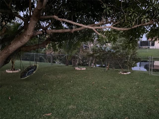 4770 NW 85th Avenue, Lauderhill, FL 33351