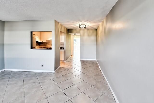 22 Kent B, West Palm Beach, FL 33417