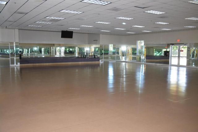 22 Kent B, West Palm Beach, FL 33417