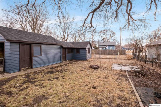 643 W 6th Street, York, NE 68467