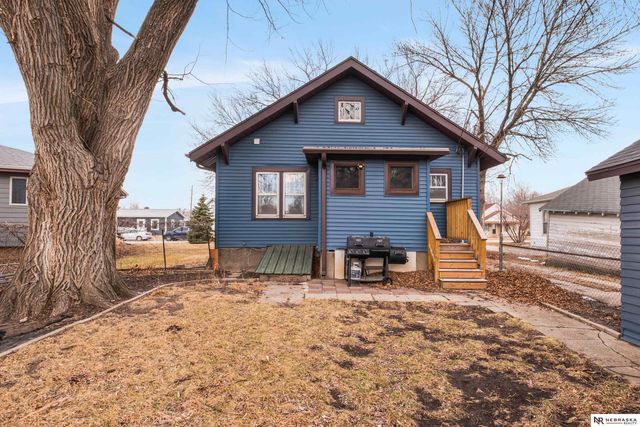 643 W 6th Street, York, NE 68467