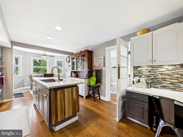 26285 BROADKILL RD, Milton, DE 19968