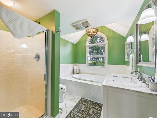 26285 BROADKILL RD, Milton, DE 19968