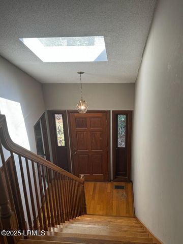 20 Fairway Winds Place, Hilton Head Island, SC 29928