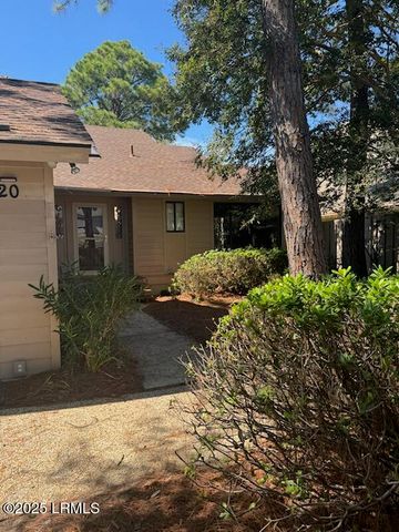 20 Fairway Winds Place, Hilton Head Island, SC 29928