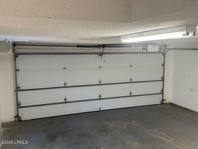 20 Fairway Winds Place, Hilton Head Island, SC 29928