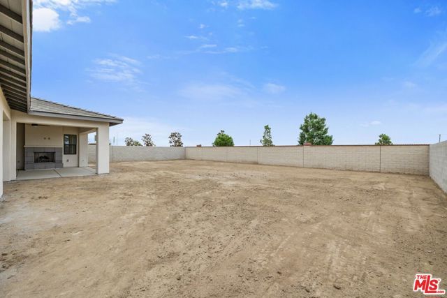 3703 Pathway Court, Bakersfield, CA 93311