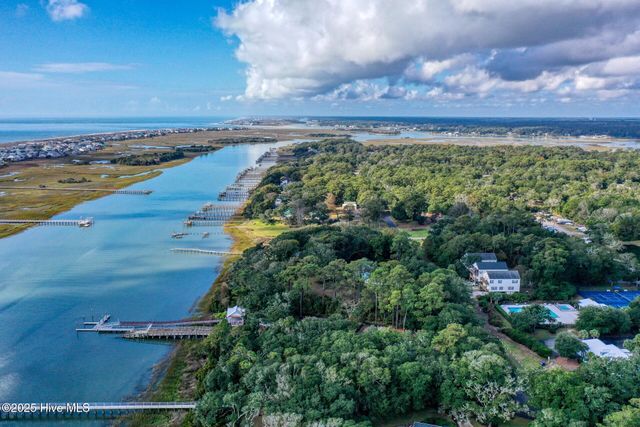 3327 Four Water Lane SW, Supply, NC 28462