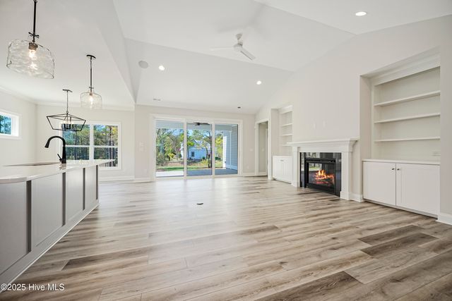 3327 Four Water Lane SW, Supply, NC 28462