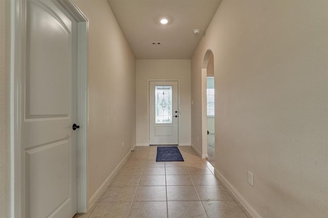 8884 Oval Glass Street, Conroe, TX 77304