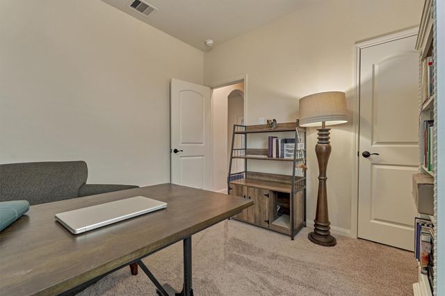 8884 Oval Glass Street, Conroe, TX 77304