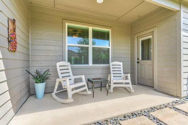 8884 Oval Glass Street, Conroe, TX 77304
