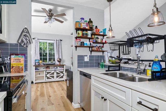3367 Benton St, Concord, CA 94519