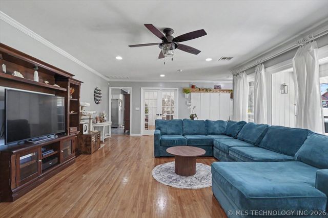 1115 Hickory Hill Road, Sapulpa, OK 74066